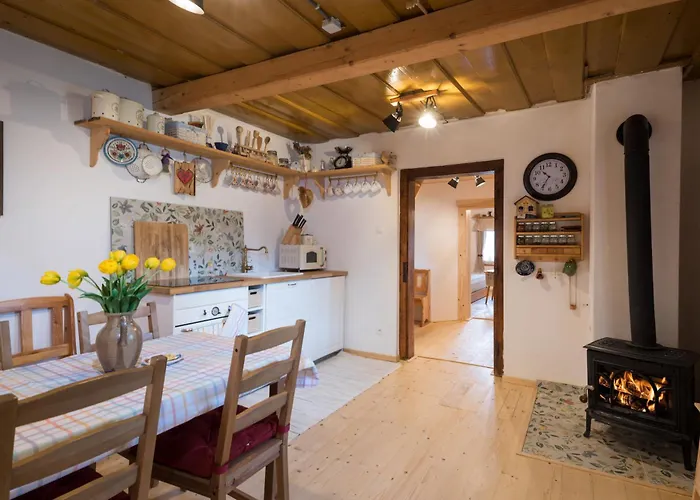 Drevenica Jurošík Casa de Férias *