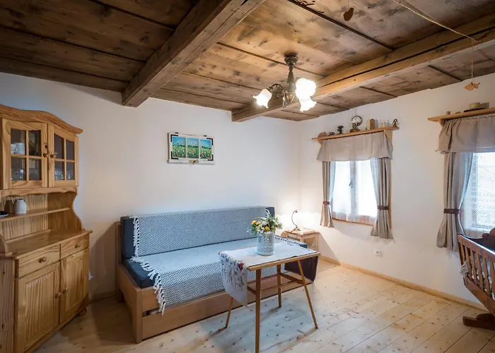 Drevenica Jurošík *